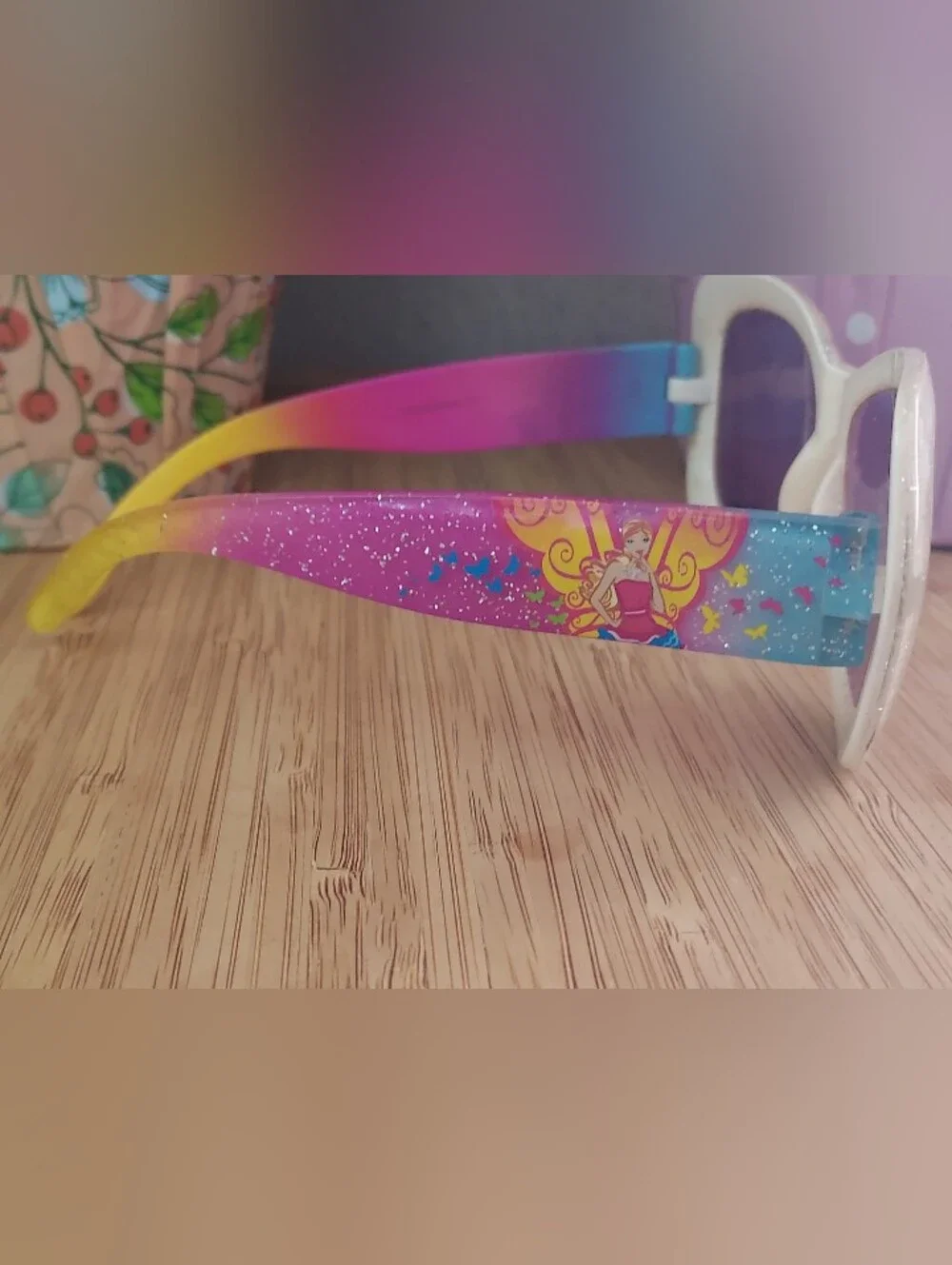 Sparkle White Frame Sunglasses with Pink Lenses